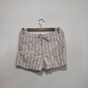 Reitmans linen striped shorts
